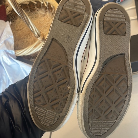 CONVERSE SNEAKERS - Picture 2 of 6